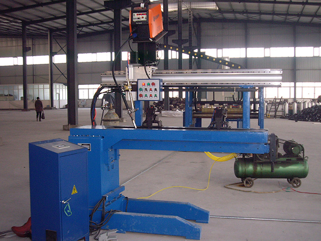 山東自動焊接設備